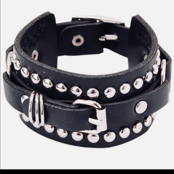 Jewelry - Punk style bracelet